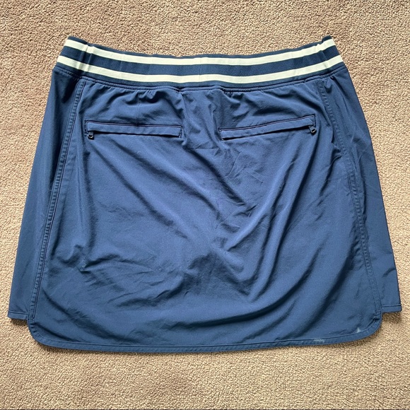 ATHLETA Sonora Striped Skort (Navy) - Picture 3 of 5